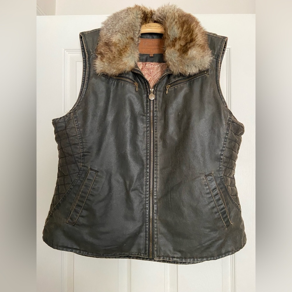 Outback Trading vest